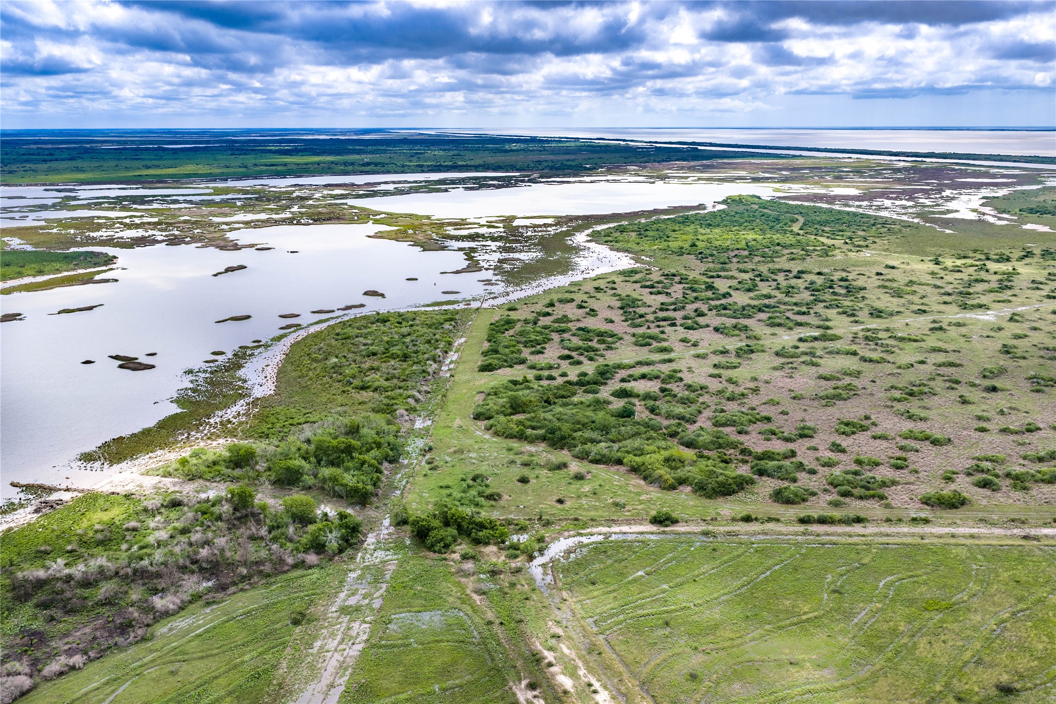 259 South Gulf Road Matagorda, TX 77457 - Photo 9 of 10