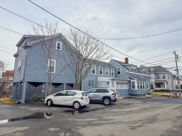 $1,189,000 | 106-a&b Washington Street South, Malden, MA 02148