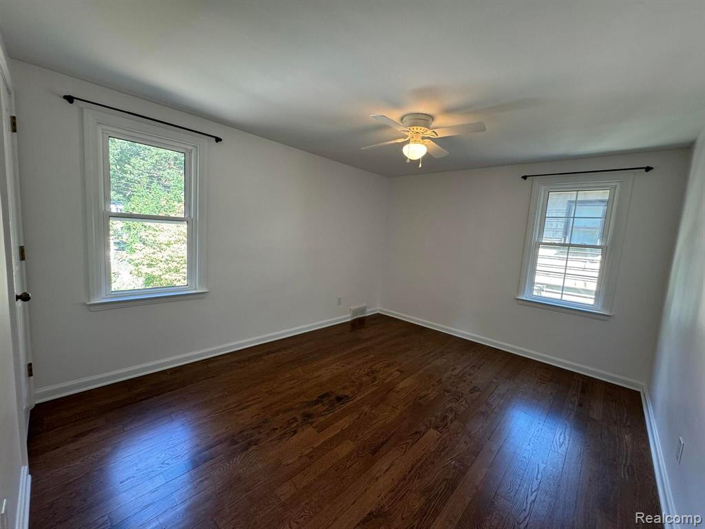 17 Amherst Road Pleasant Ridge, MI 48069 - Photo 7 of 17