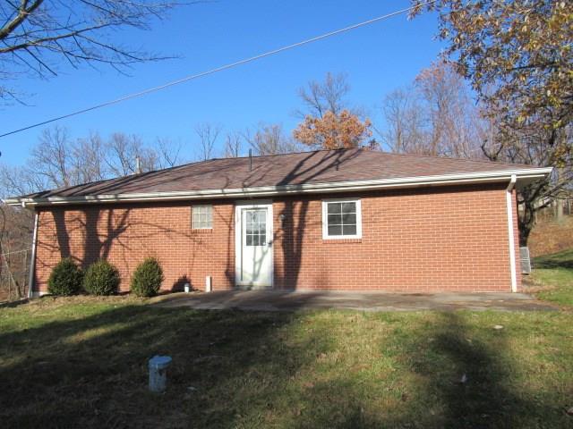 813 Youngstown Ridge Road Latrobe, PA 15650 - Photo 3 of 15 Gallery Image 3