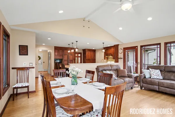 $899,900 | 2658 Holtman Drive Northeast, Grand Rapids, MI 49525