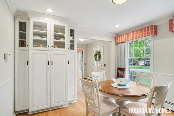 $899,900 | 2658 Holtman Drive Northeast, Grand Rapids, MI 49525