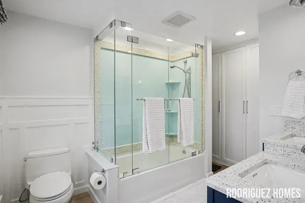 $899,900 | 2658 Holtman Drive Northeast, Grand Rapids, MI 49525
