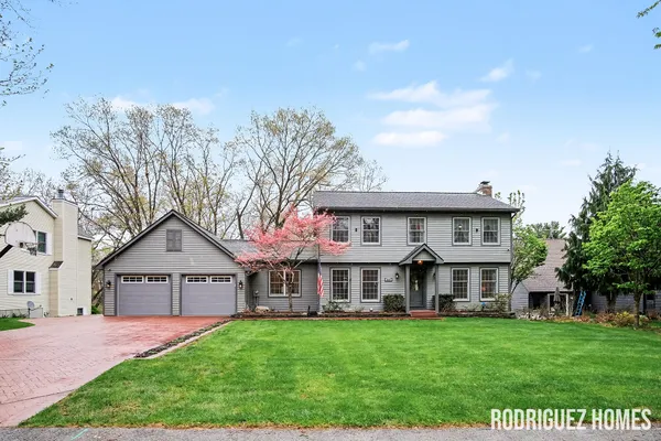 $899,900 | 2658 Holtman Drive Northeast, Grand Rapids, MI 49525