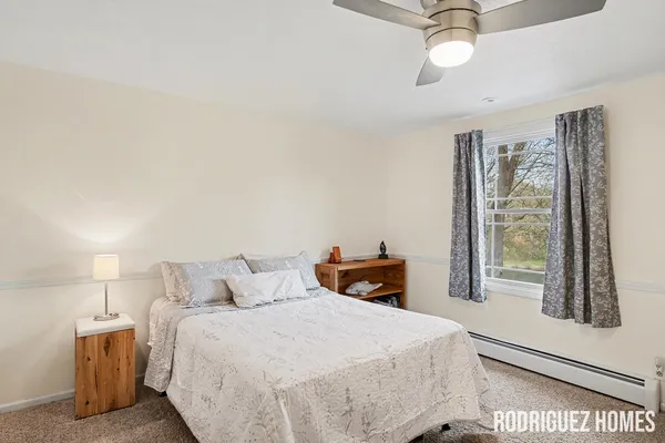 $899,900 | 2658 Holtman Drive Northeast, Grand Rapids, MI 49525