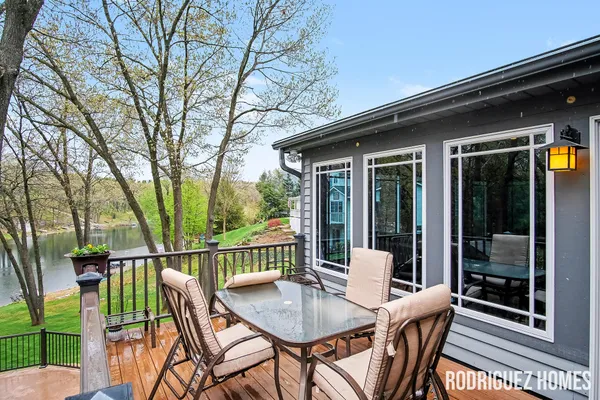$899,900 | 2658 Holtman Drive Northeast, Grand Rapids, MI 49525