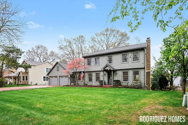 $899,900 | 2658 Holtman Drive Northeast, Grand Rapids, MI 49525