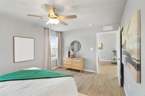 $2,150 | 218 Yachtsman Drive, O'Fallon, MO 63366