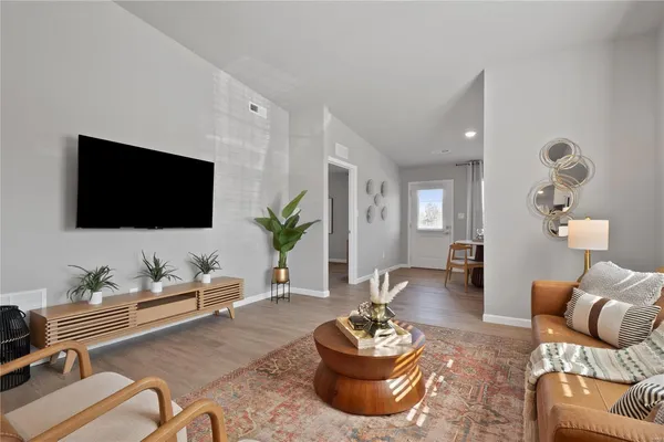 $2,150 | 218 Yachtsman Drive, O'Fallon, MO 63366