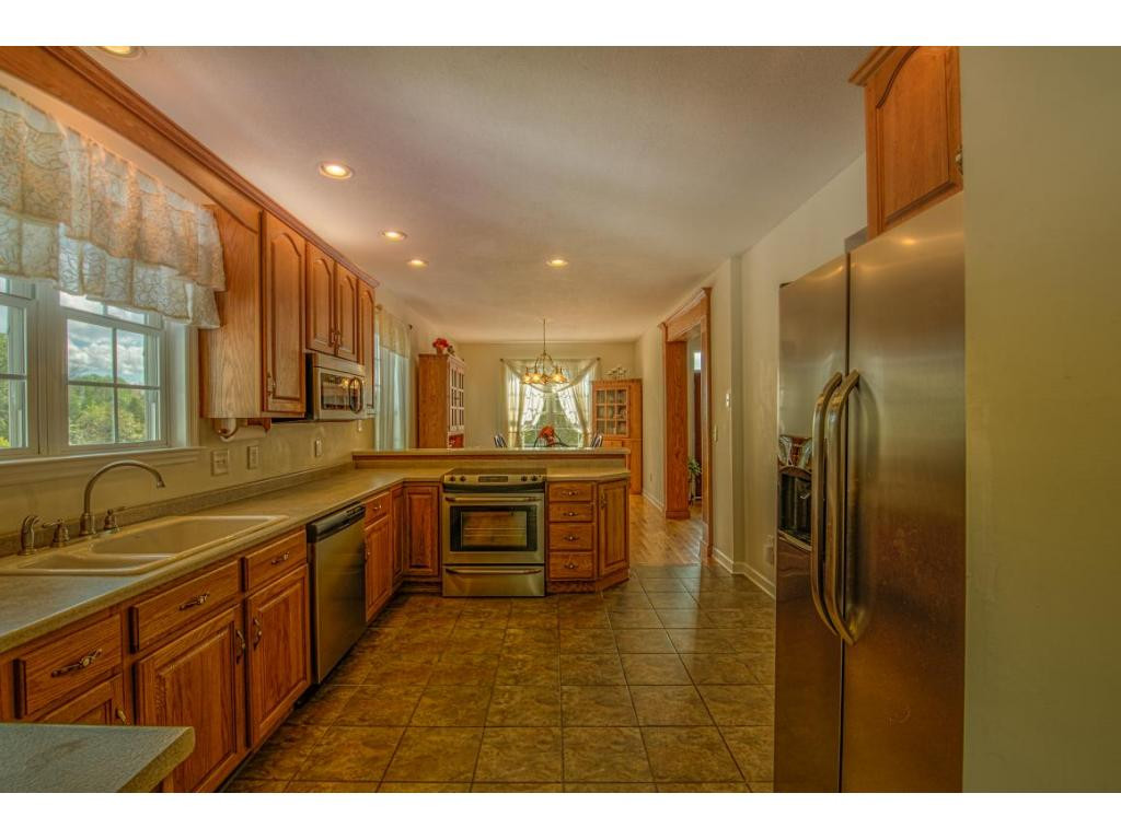 102 Egypt Road Bluff City, TN 37618 - Photo 7 of 24 Photo 7