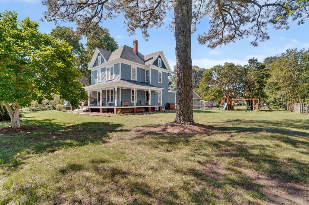24442 Adelaide Street Parksley, VA 23421 - Photo 6 of 53