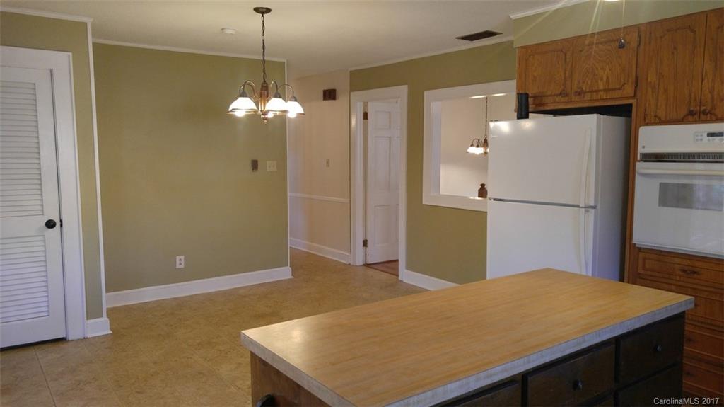 436 Wildlife Access Road Hickory, NC 28601 - Photo 16 of 24 Gallery Image 16
