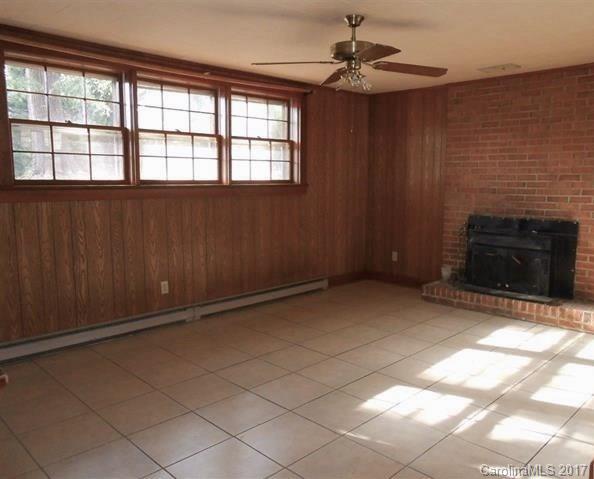 436 Wildlife Access Road Hickory, NC 28601 - Photo 18 of 24 Gallery Image 18