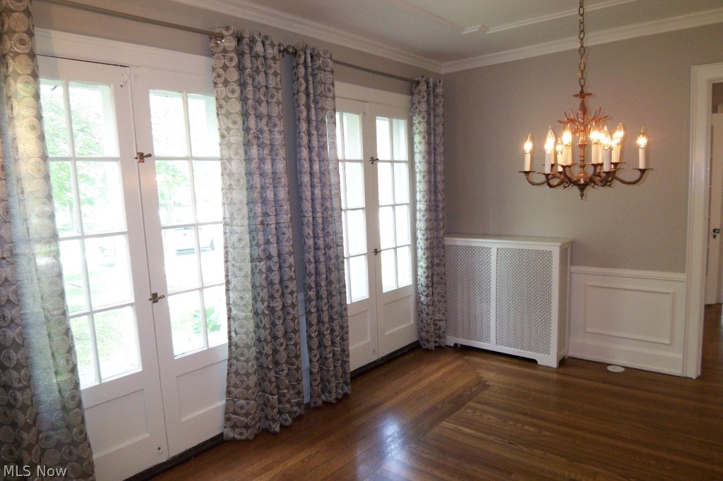 3026 Coleridge Road Cleveland, OH 44118 - Photo 9 of 25