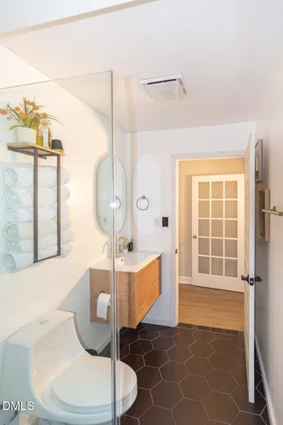 $480,000 | 700 Fernwood Drive, Clayton, NC 27520