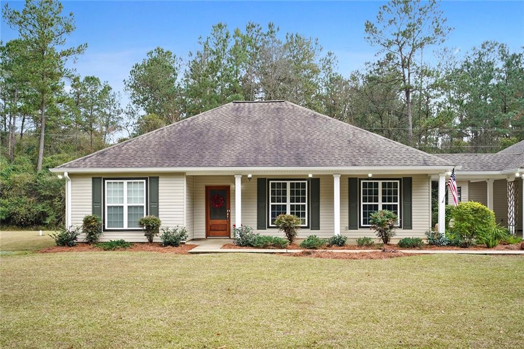 18574 Coin Road Covington, LA 70435 - Photo 1 of 19 Gallery Image 1