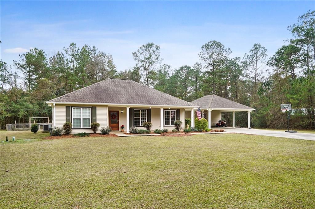 18574 Coin Road Covington, LA 70435 - Photo 2 of 19 Gallery Image 2