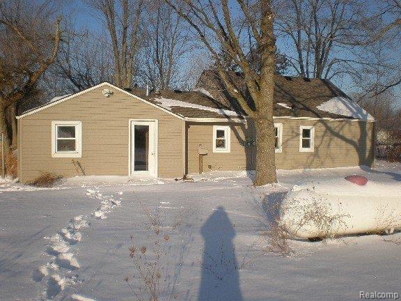 1882 Braidwood Road Memphis, MI 48041 - Photo 2 of 20 P2230058-mfscnv-mfsopt