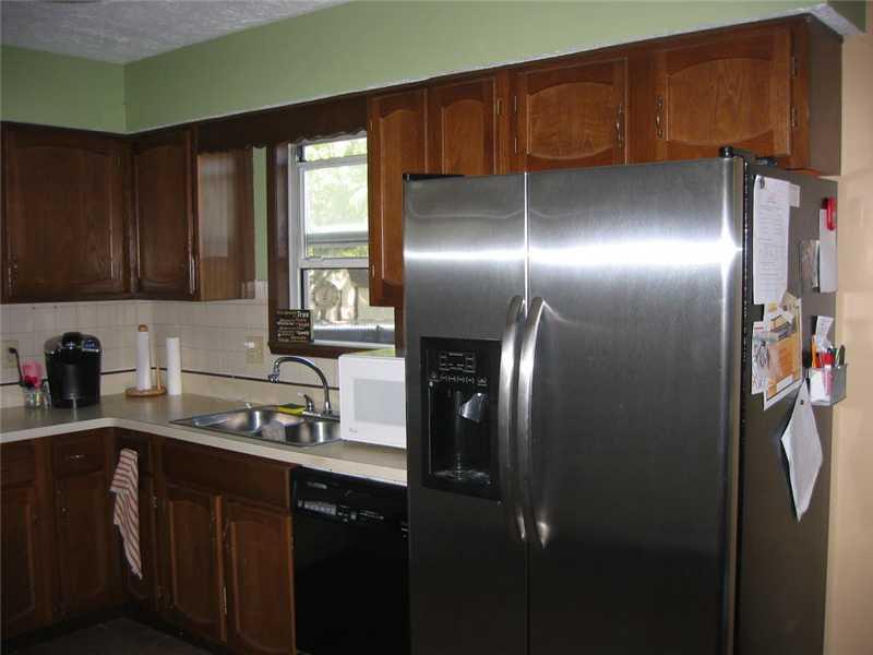 1154 Pilgrim Road Greenwood, IN 46142 - Photo 11 of 15 Gallery Image 11