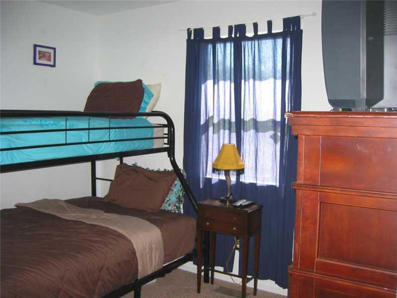 1154 Pilgrim Road Greenwood, IN 46142 - Photo 14 of 15 Gallery Image 14