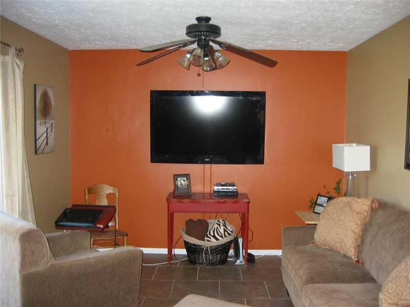 1154 Pilgrim Road Greenwood, IN 46142 - Photo 9 of 15 Gallery Image 9