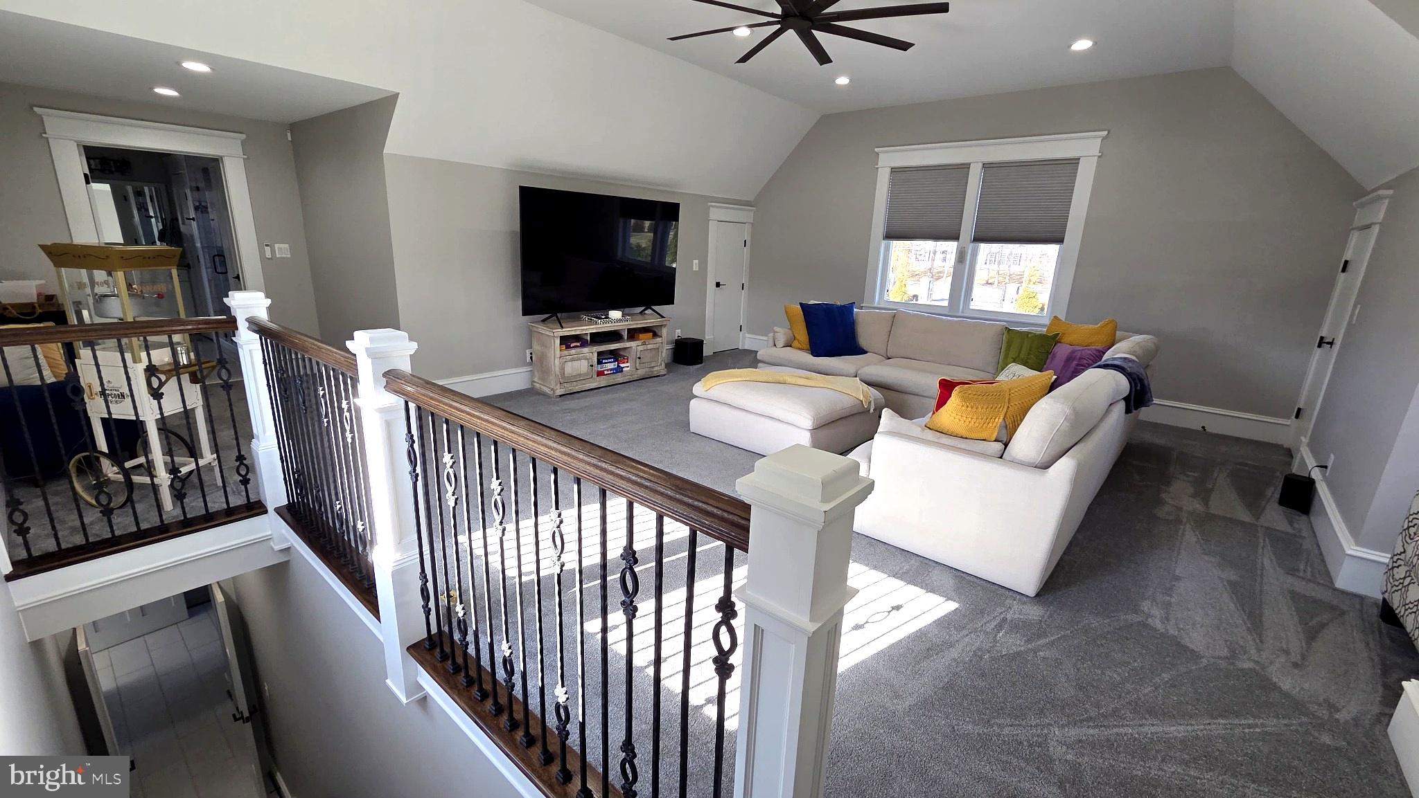 14612 Bristow Road Manassas, VA 20112 - Photo 12 of 12 Spacious modern living area with light.