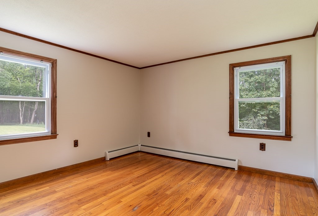 27 Bennett Road Hampden, MA 01036 - Photo 16 of 33