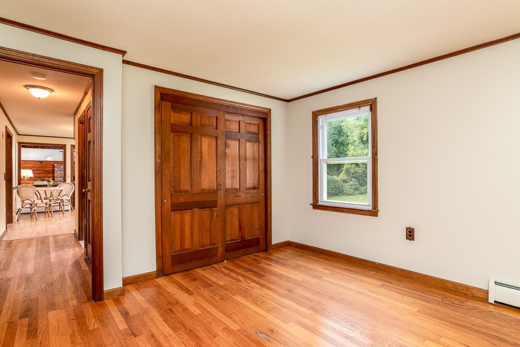 27 Bennett Road Hampden, MA 01036 - Photo 17 of 33