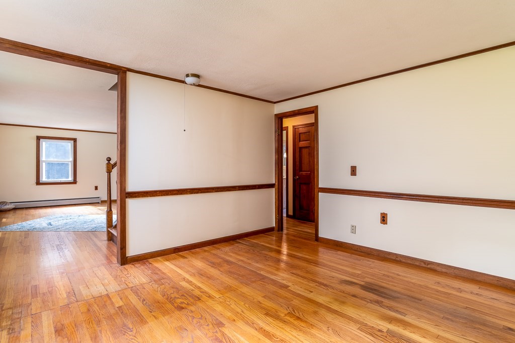 27 Bennett Road Hampden, MA 01036 - Photo 20 of 33