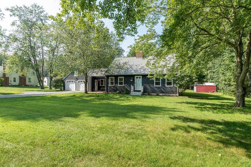 27 Bennett Road Hampden, MA 01036 - Photo 5 of 33