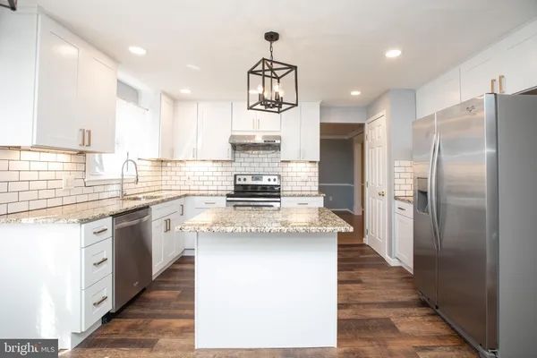 $3,800 | 2 Doncaster Road, Cherry Hill, NJ 08003