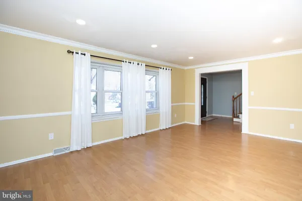 $3,800 | 2 Doncaster Road, Cherry Hill, NJ 08003