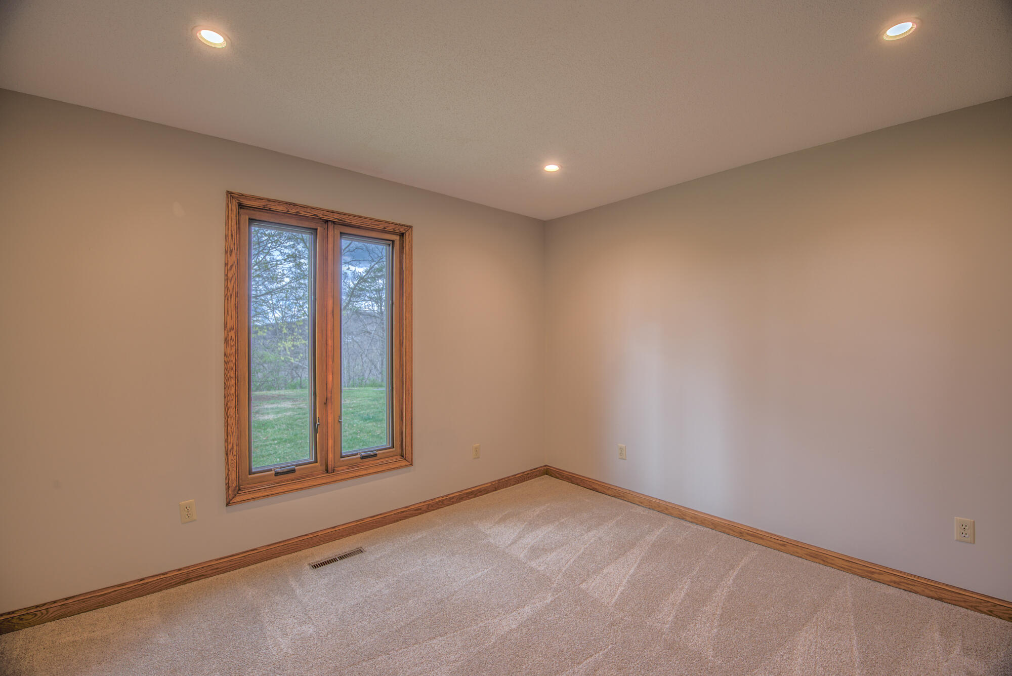 149 Lick Meadow Road Bristol, TN 37620 - Photo 33 of 61 DSC_7525_55 copy