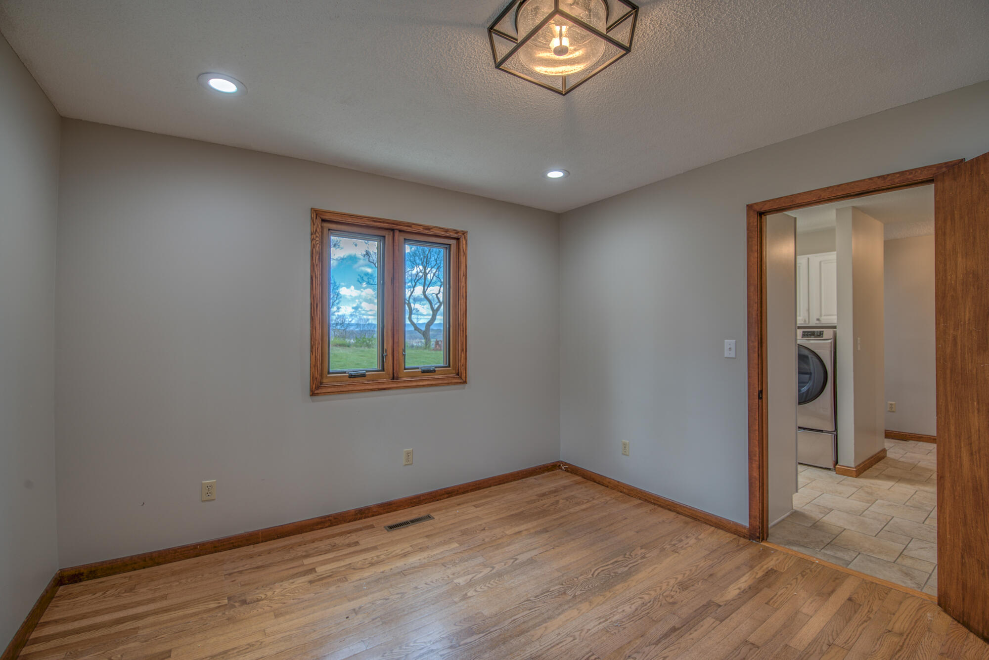 149 Lick Meadow Road Bristol, TN 37620 - Photo 34 of 61 DSC_7532_56 copy