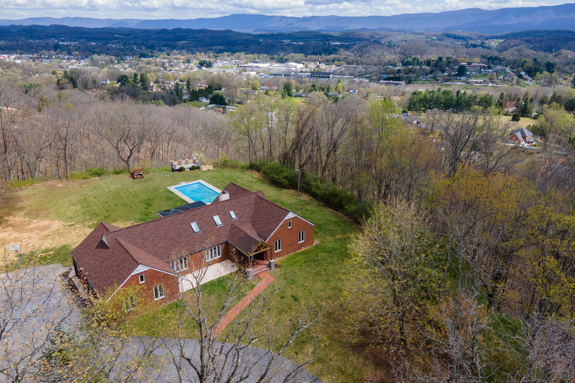 149 Lick Meadow Road Bristol, TN 37620 - Photo 53 of 61 DJI_0618