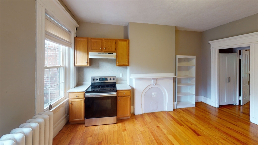 35 Dwight Street, Unit 2 Boston, MA 02118 - Photo 2 of 6