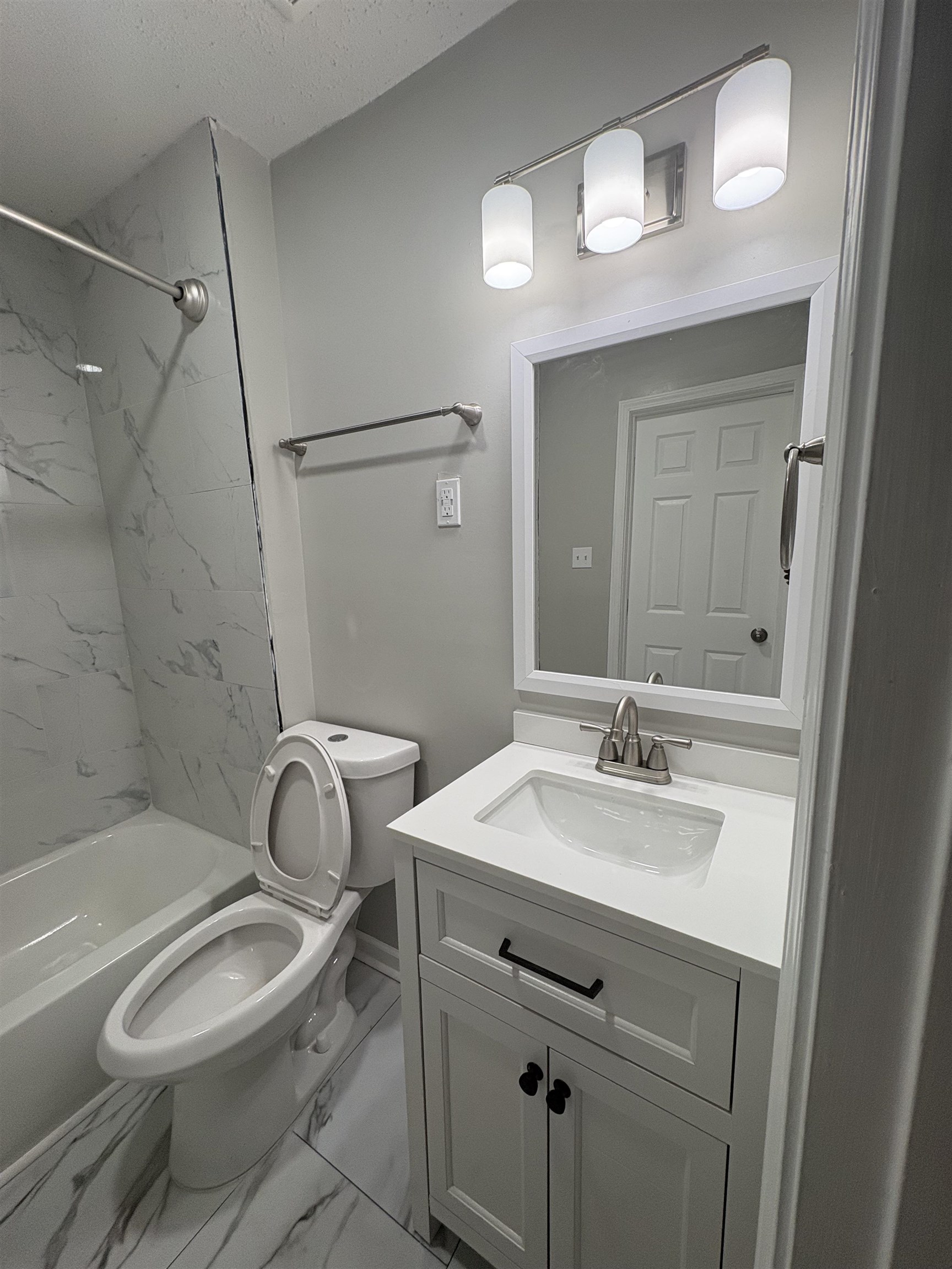 945 Nora Road Memphis, TN 38109 - Photo 13 of 27 Gallery Image 13