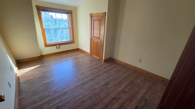 $1,700 | 9 Roberts Road, Unit 306, Canaan, NH 03741