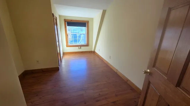 $1,700 | 9 Roberts Road, Unit 306, Canaan, NH 03741