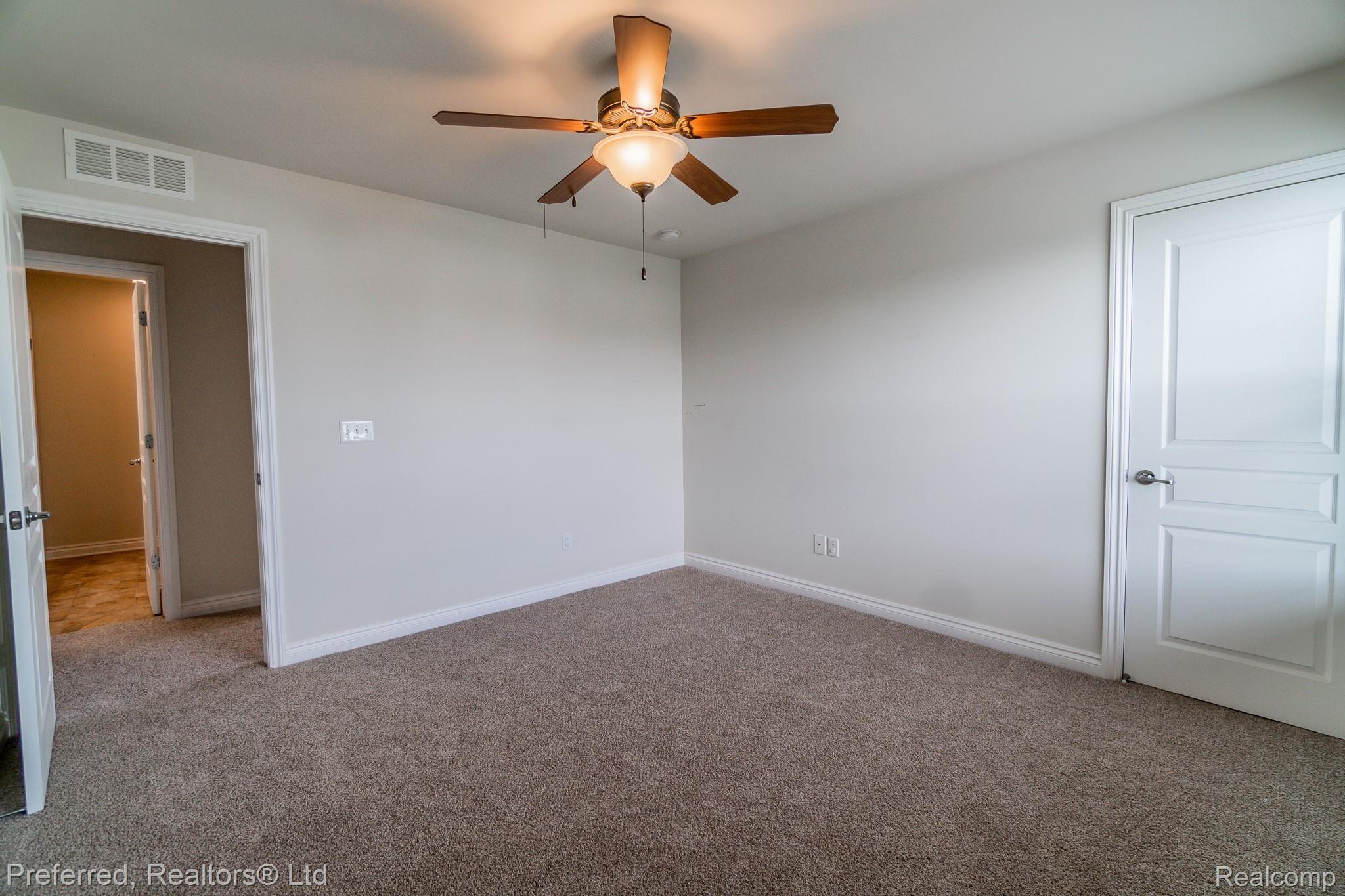 2531 Barkhill Road Canton, MI 48188 - Photo 26 of 33 -29.jpg