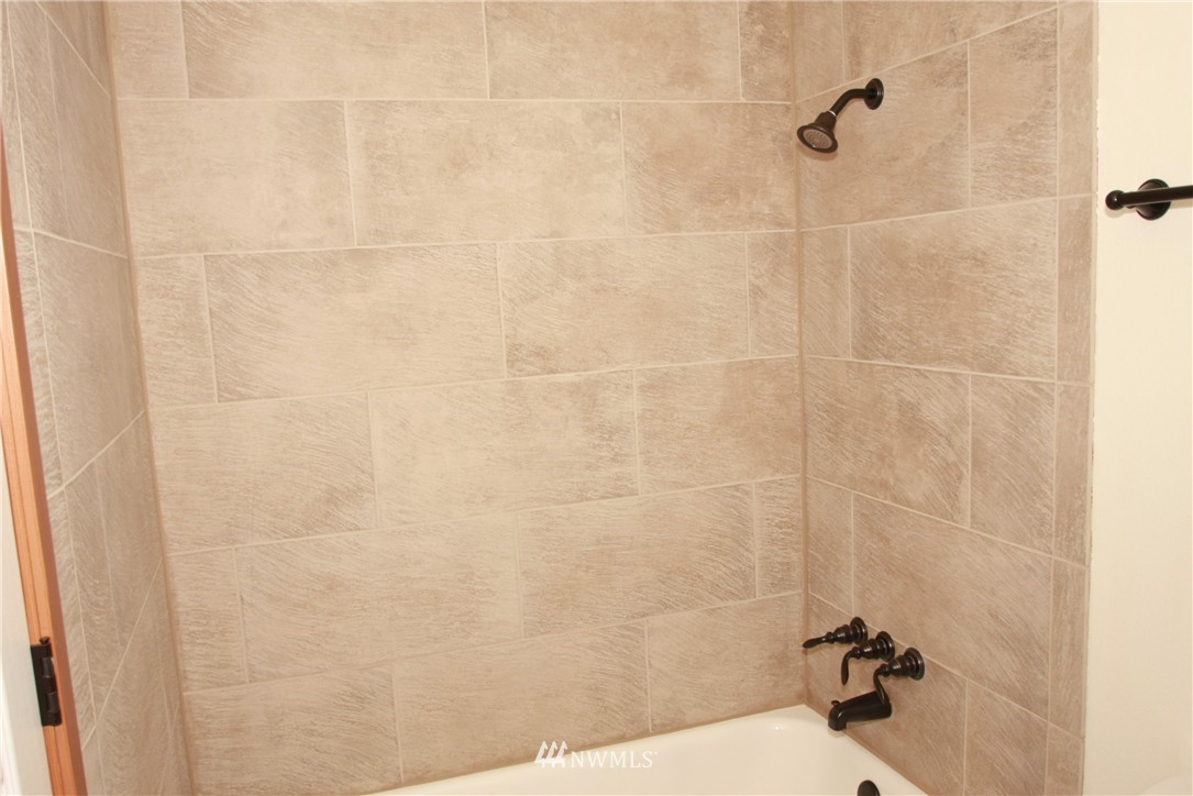 7812 Phillips Road Southwest Lakewood, WA 98498 - Photo 6 of 12