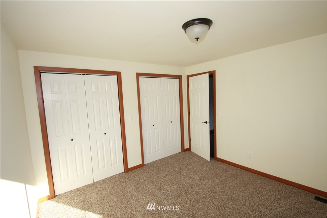 7812 Phillips Road Southwest Lakewood, WA 98498 - Photo 10 of 12