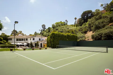 $8,995,000 | 760 North Beverly Glen Boulevard, Los Angeles, CA 90077