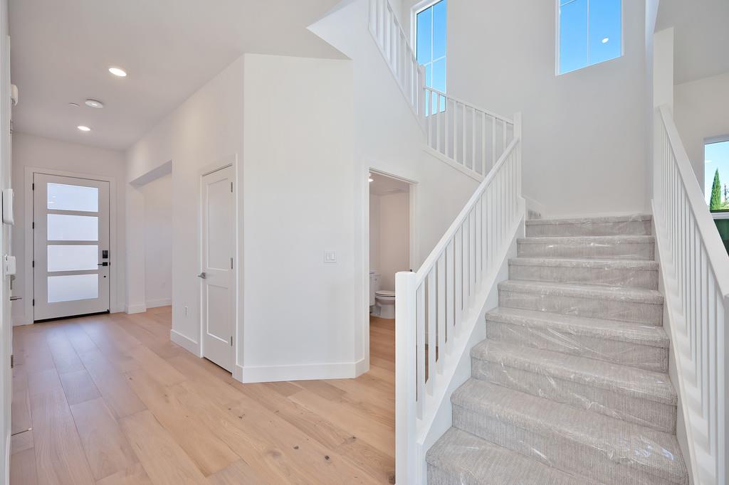 7090 Soleil Way Granite Bay, CA 95746 - Photo 12 of 64