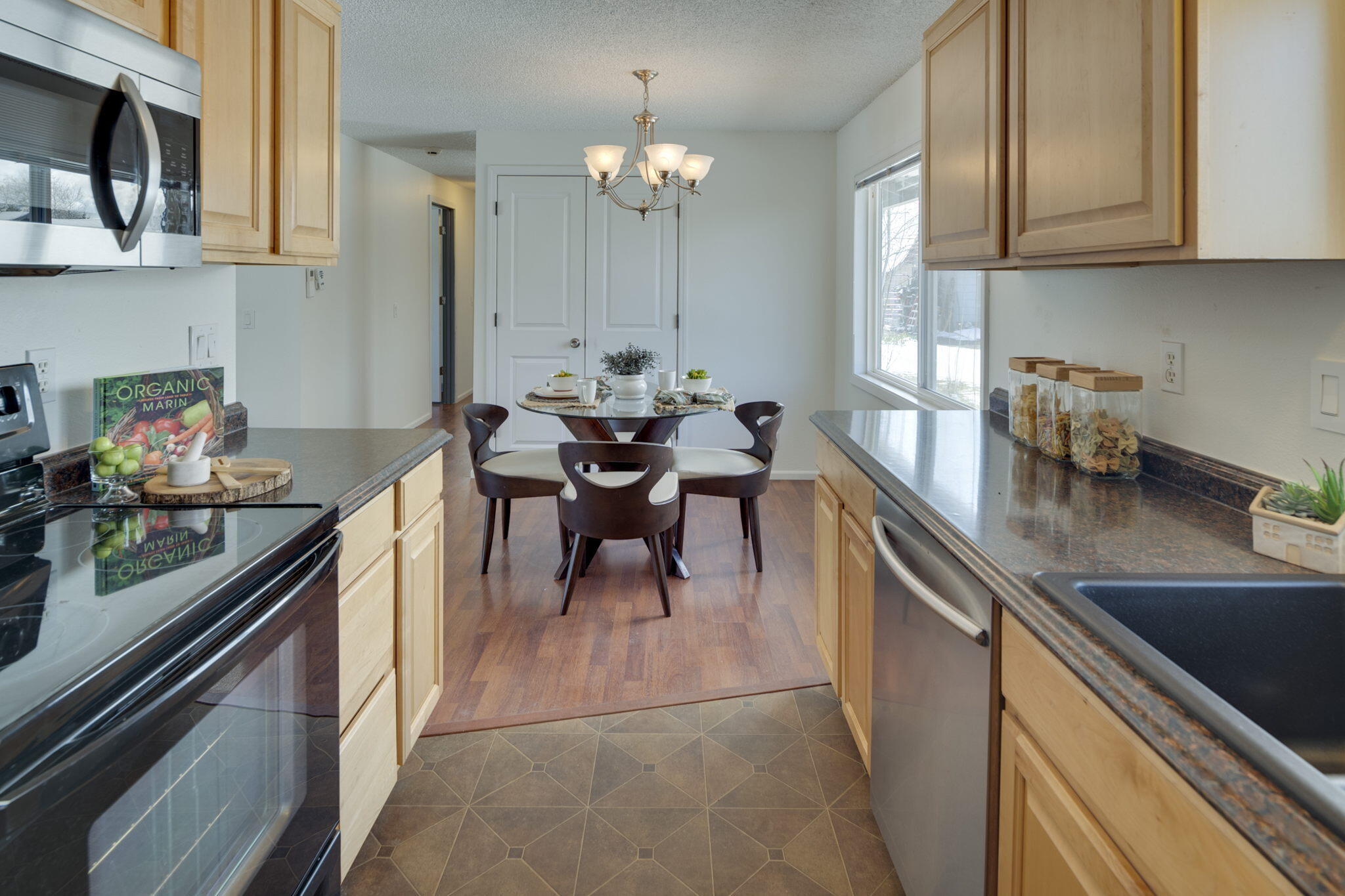 444 Southwest 29th Court Redmond, OR 97756 - Photo 13 of 34 12-web-or-mls-444 SW 29th Ct-12