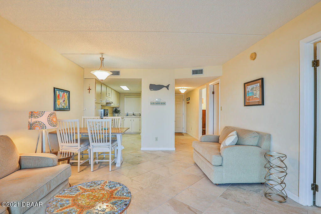 2730 Ocean Shore Boulevard, Unit 303 Ormond Beach, FL 32176 - Photo 5 of 34 0F3993FC-BAF2-48FE-99B2-EB1D45583347