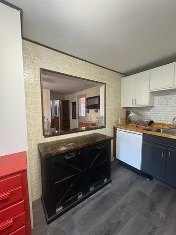 $12,000 | 10 Meadow Street, Ludlow, VT 05149