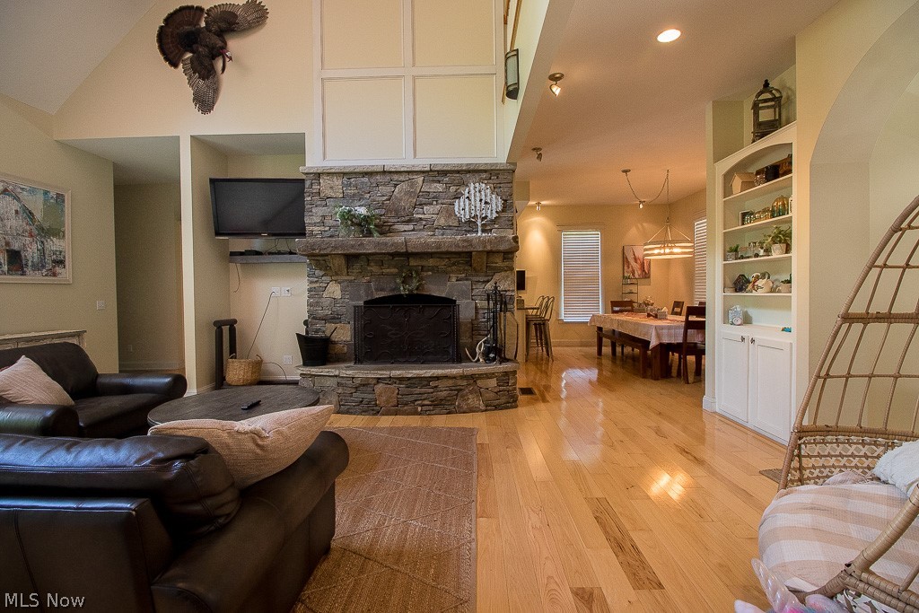 6037 Ireland Road Windsor, OH 44099 - Photo 14 of 34