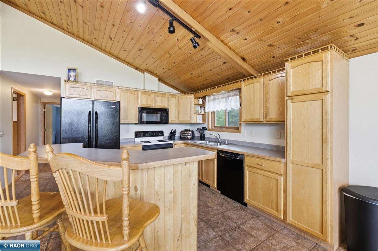 8932 Barnum Road Iron, MN 55751 - Photo 6 of 50
