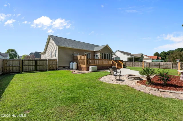 $420,000 | 164 Laura Drive, New Bern, NC 28562